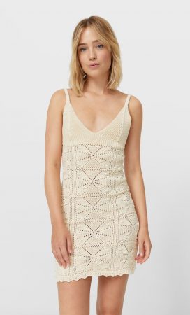 Simple, pero elegante: el vestido camisero de Stradivarius por 17,99 euros 36 Merca2.es prendas crochet