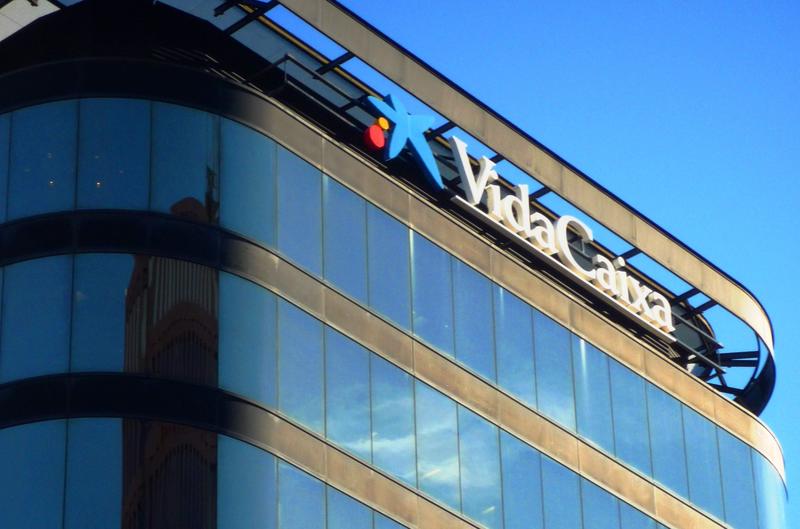 VidaCaixa logra beneficio de 358,7 millones en el primer semestre, un 11,6% más