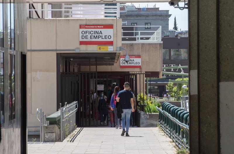 El empleo en grandes empresas creció un 10,2% en el segundo trimestre