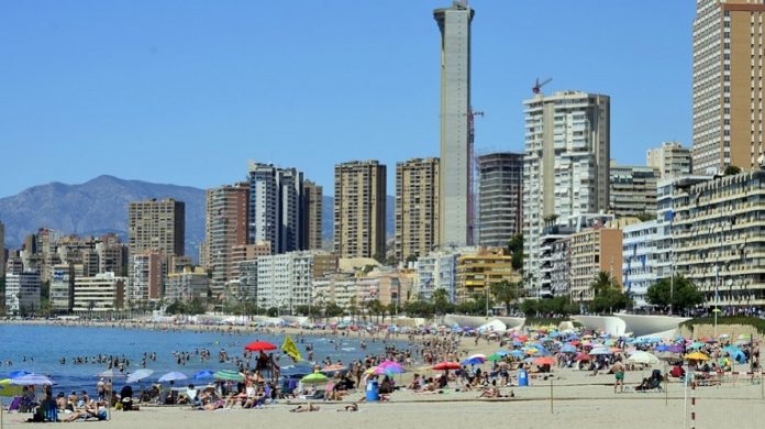 Benidorm-pulso-turismo