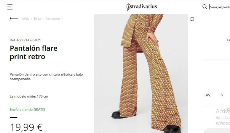 Pantalón flare print retro- Stradivarius