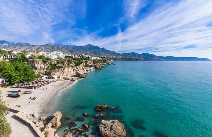 Playa de Calahonda, Nerja