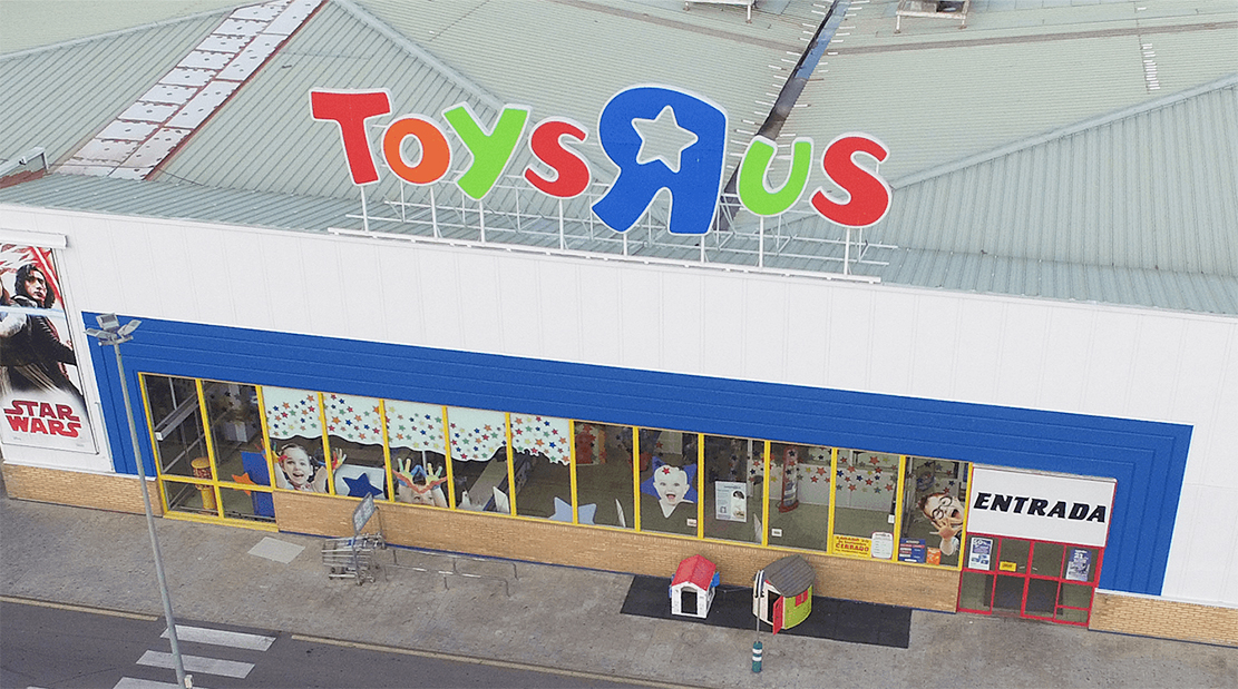 Toys R Us reinventa su imagen: busca socio para importantes inversiones