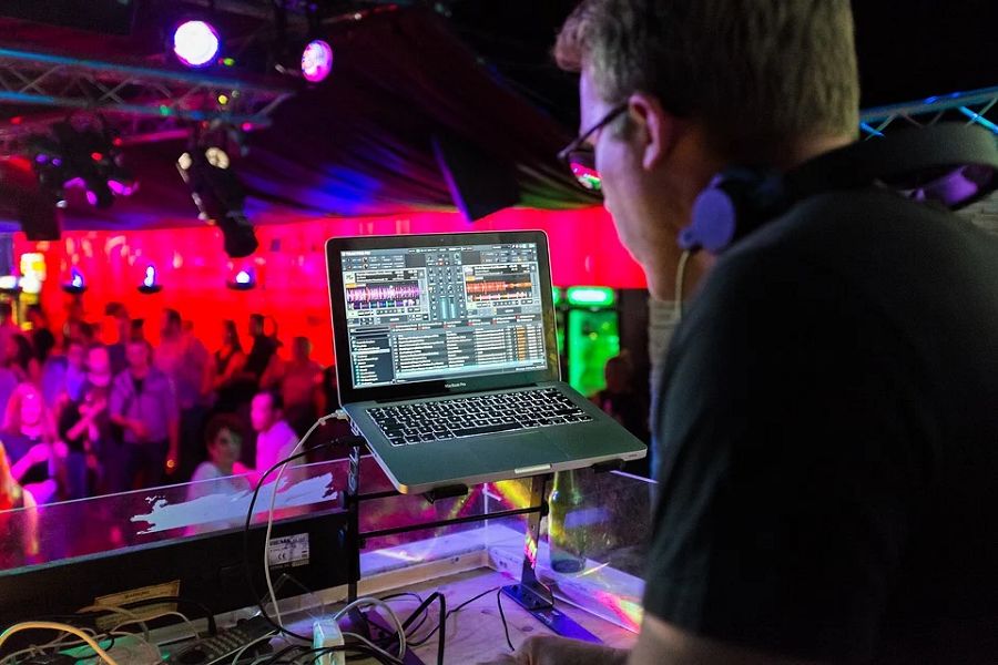 Las ventajas de alquilar un local para una fiesta privada