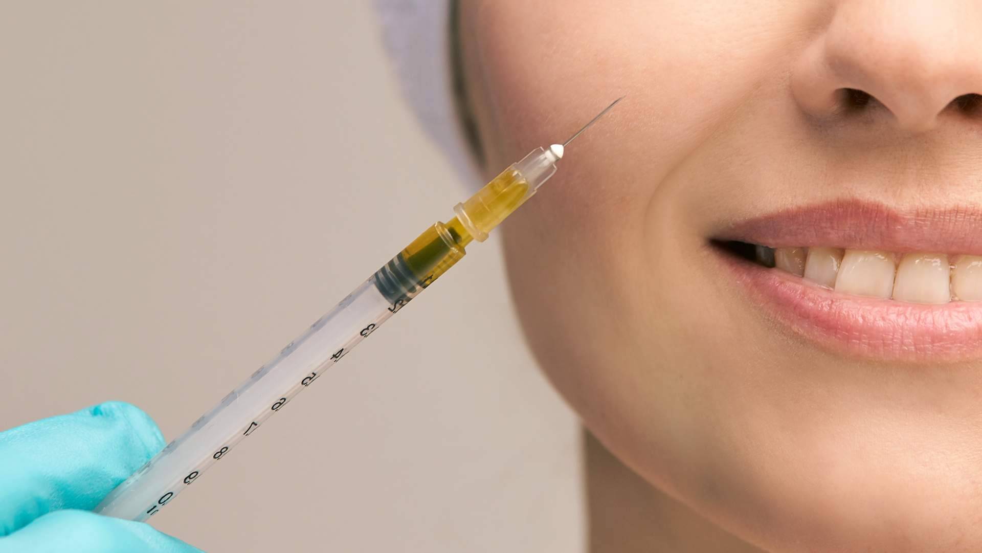 Clínica Estética Alicante Rosa Mora dispone del tratamiento de plasma rico en plaquetas