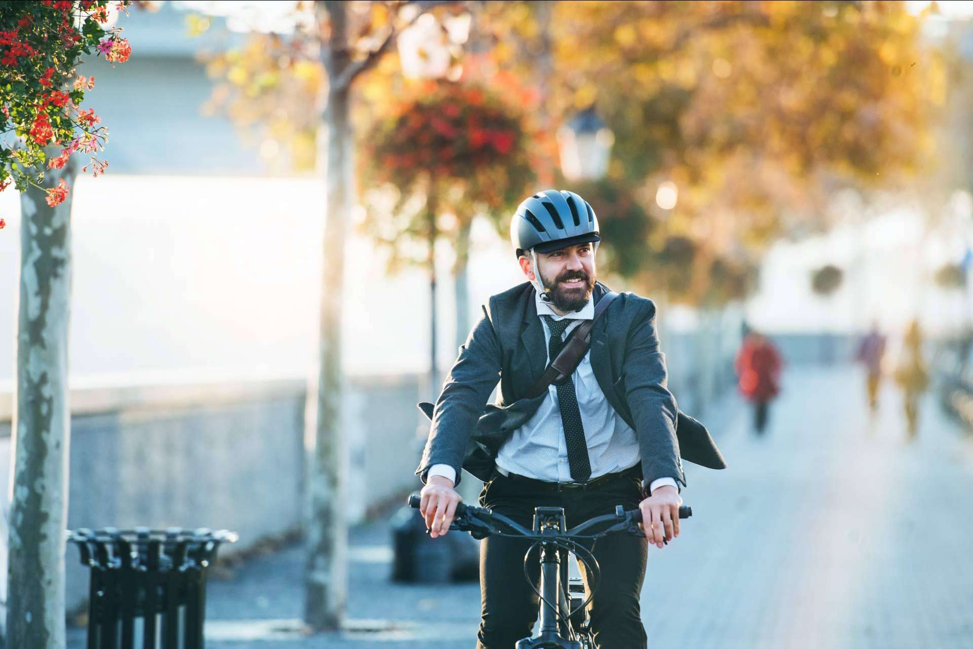 La empresa moty apuesta por la movilidad sostenible a través de sus bicicletas y patinetes eléctricos