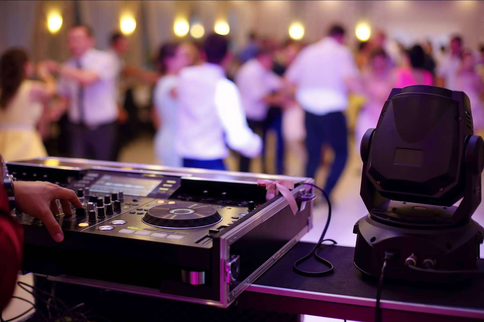 música y DJ para bodas