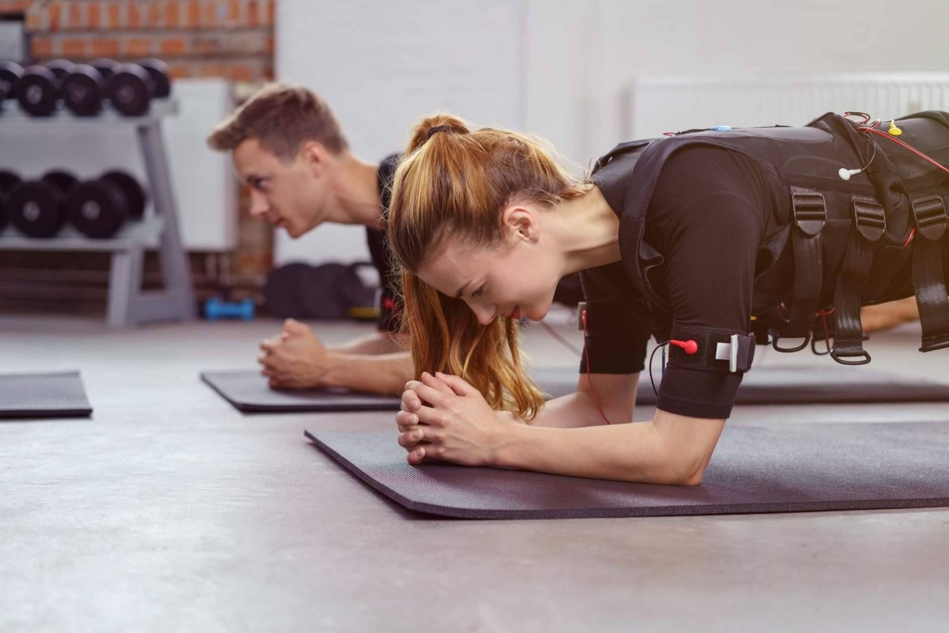 ¿Cómo la electroestimulación o electrofitness permite alcanzar objetivos más rápido? Ren Coach