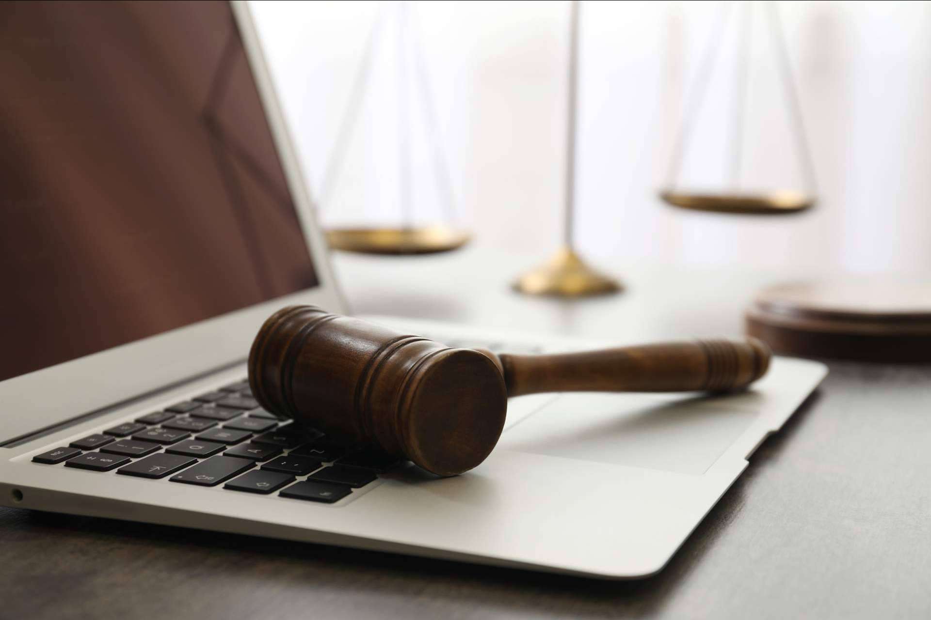 Asesoría y formación sobre la Ley de Protección de Datos