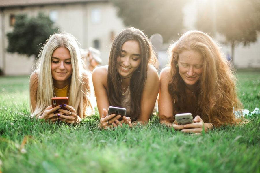 ¿Conviene comprar seguidores en las redes sociales?