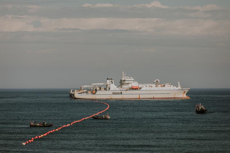 Google instala en Sopelana (Bilbao) un cable submarino que conectará EE.UU., Reino Unido y España