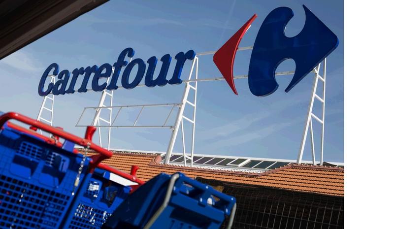Carrefour vende siete hipermercados a Realty Income por 93 millones