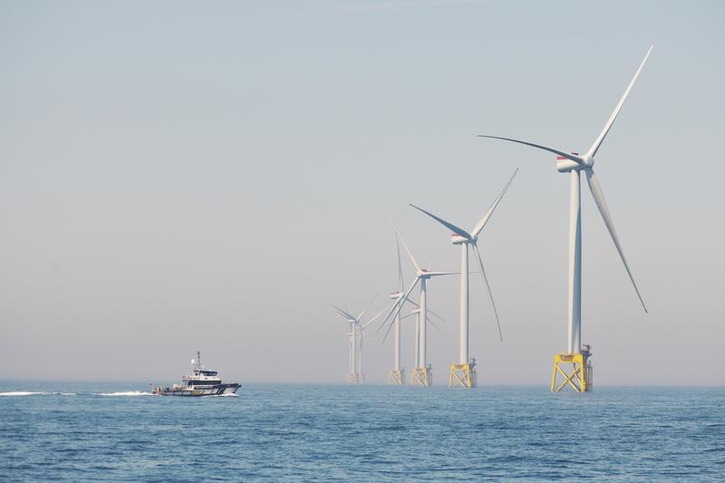 Iberdrola toma el control de 2.000 MW eólicos marinos en EEUU