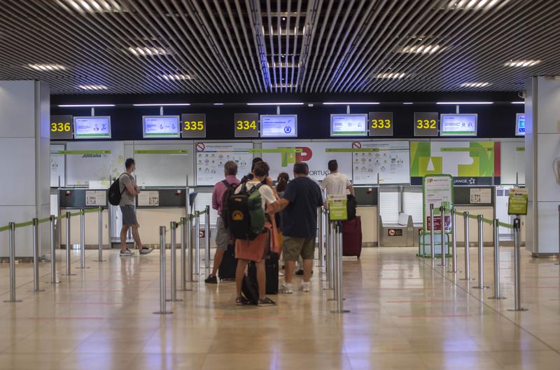 Los inquilinos de Aena piden el apoyo del Congreso para evitar la quiebra