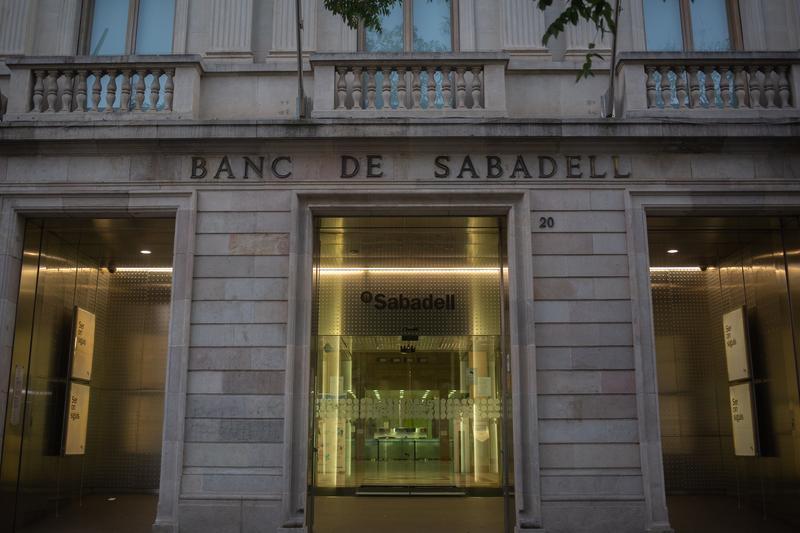 Banco Sabadell ofrece unas prejubilaciones inferiores al último ERE