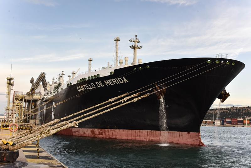 Naturgy entrega en España el primer cargamento de GNL neutro en carbono