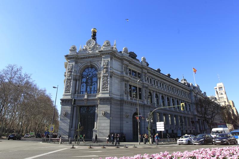 Los depósitos de hogares y empresas crecen un 4,5% en un año
