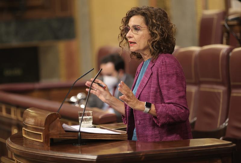 El déficit público se reduce un 29,6% hasta julio y el del Estado cae un 16,8% hasta agosto