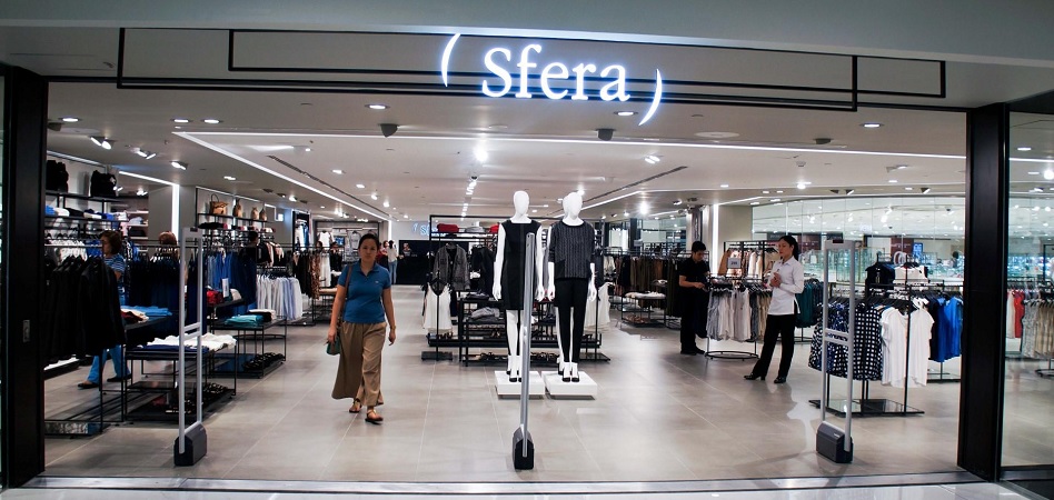 El vestido efecto piel de Sfera que te transforma en una modelo