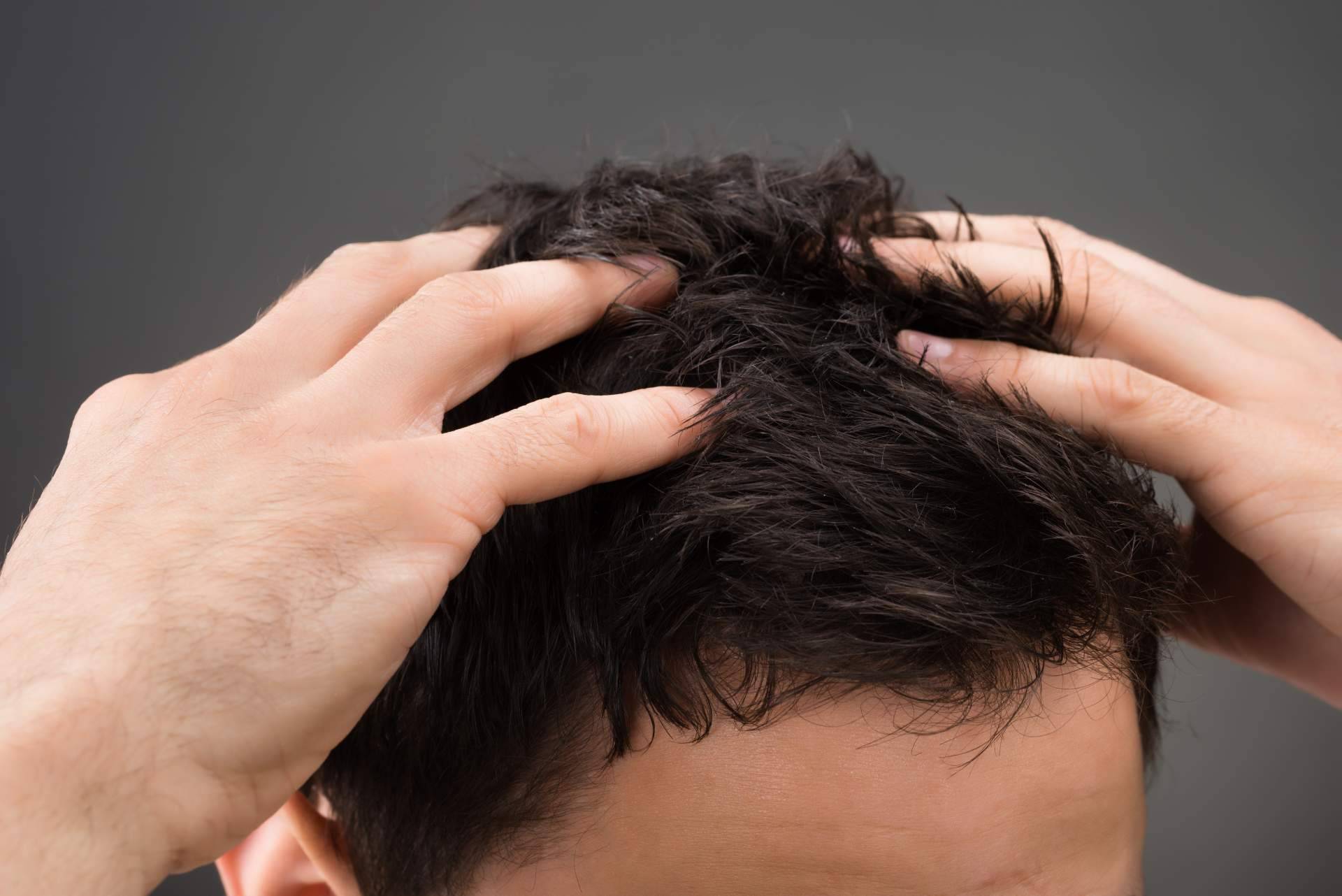 CharoConector Healthy Style ofrece un tratamiento capilar con aceites esenciales para frenar la caída del cabello