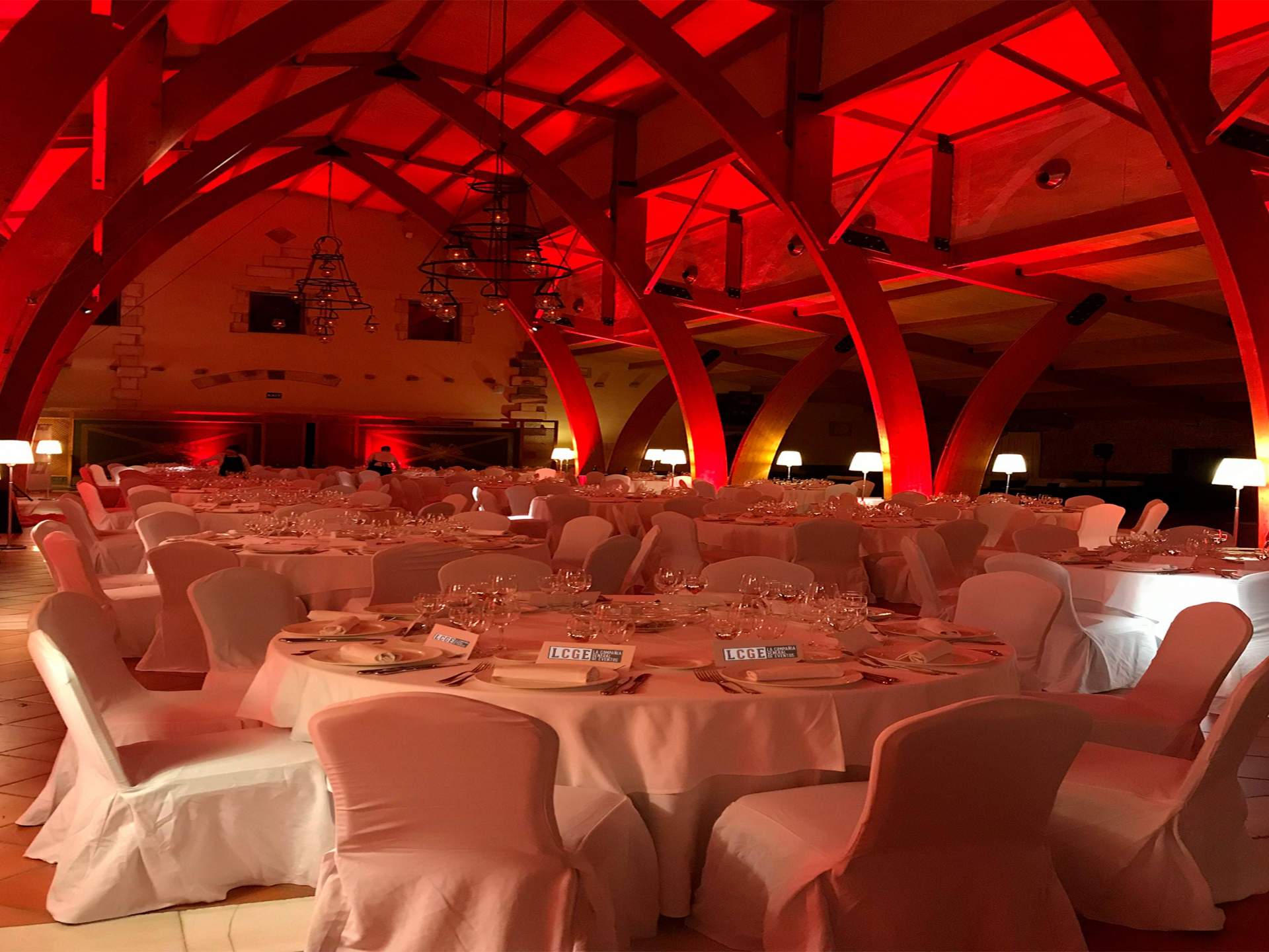 Eventos presenciales versus eventos online