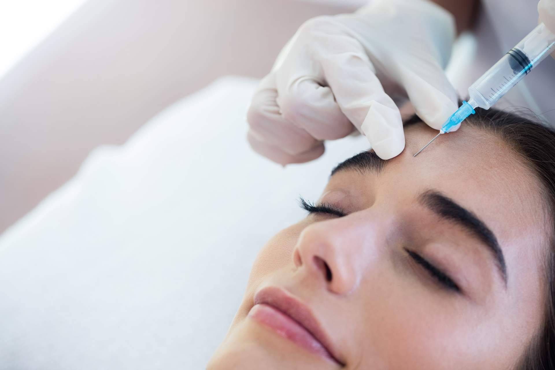 La aplicación de bótox sigue en tendencia con ABB Medicina Estética