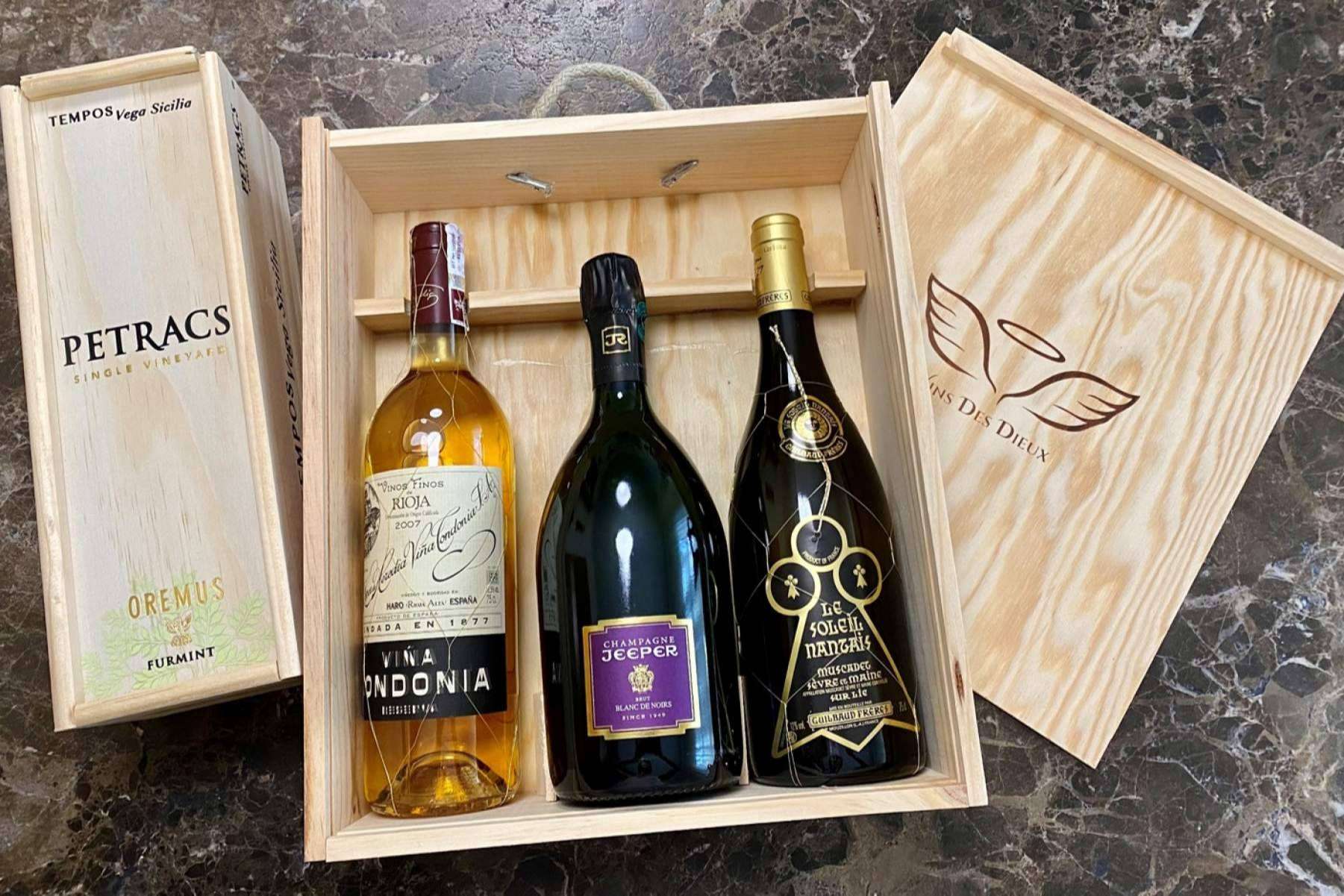 El top 10 de vinos blancos que se deben probar en Vins des Dieux
