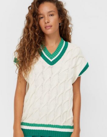 screenshot www.stradivarius.com 2021.09.27 14 16 32 Merca2.es