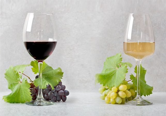 vino blanco tinto uvas Merca2.es