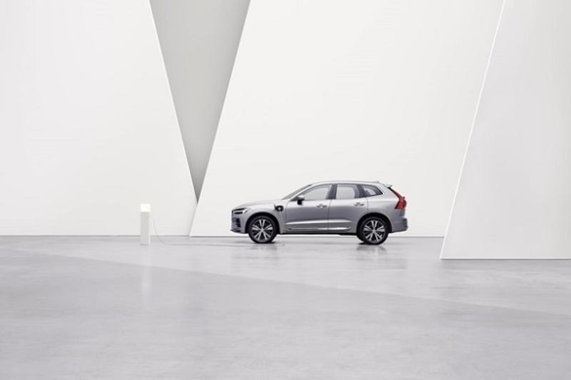 Las ventas globales de Volvo caen un 30% en septiembre por la falta de coches disponibles