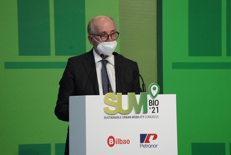 Brufau aboga por una transformación energética sin perjudicar a industria y consumidores