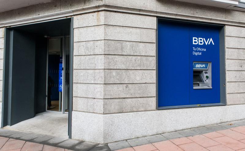 BBVA cerrará 108 oficinas en octubre y otras 110 en noviembre