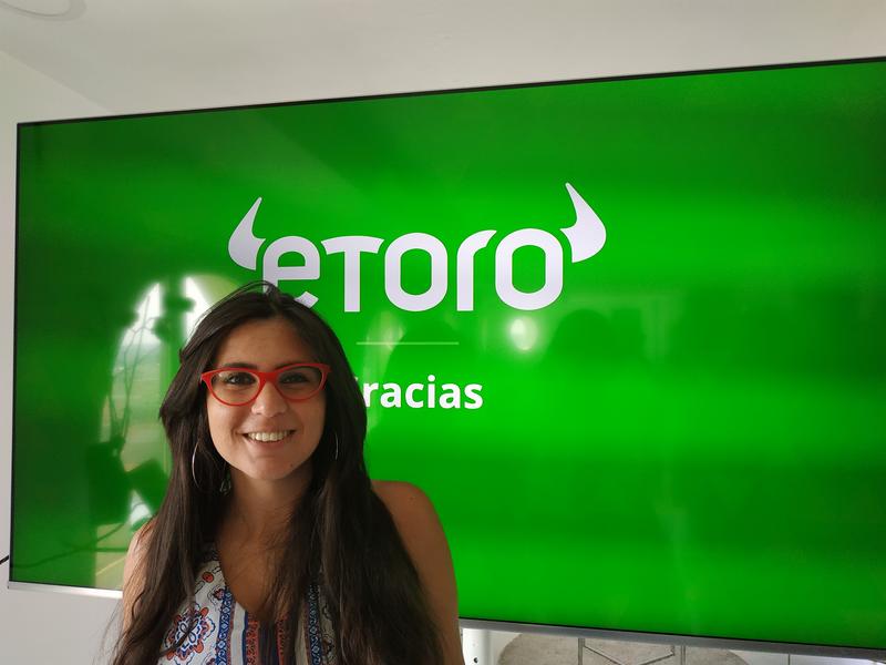 Los inversores minoristas siguen confiando en bitcoin, cardano y ethereum