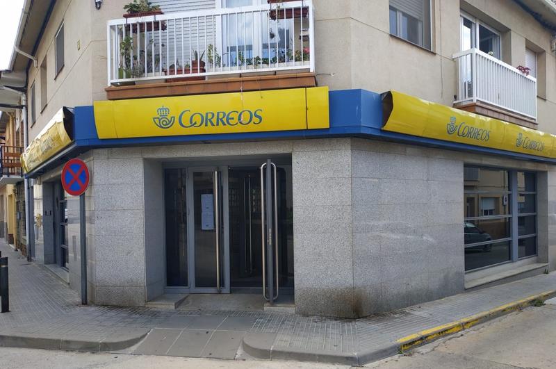Correos ofertará la luz y gas de Repsol en sus más de 1.000 oficinas