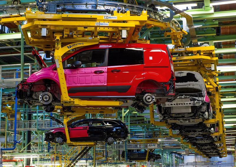 Ford Almussafes vuelve a modificar los paros del ERTE por la falta de microchips