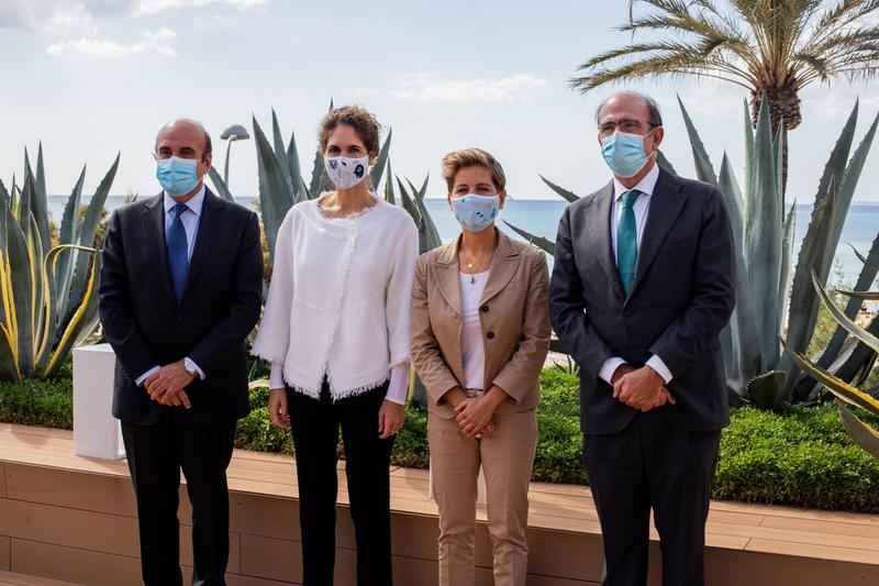 Iberostar firma con Acciona y Enagás el primer suministro de hidrógeno verde del sector turístico