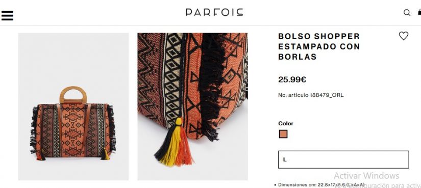 Bolso Shopper Estampado Con Borlas