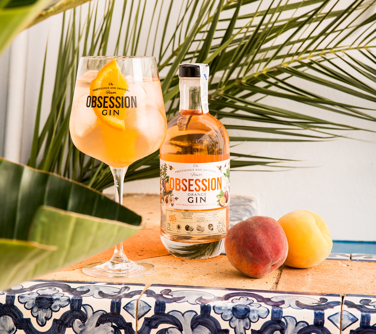 Andalusí Beverages reinventa su ginebra Obsession Orange con base de melocotón y fruta de la pasión