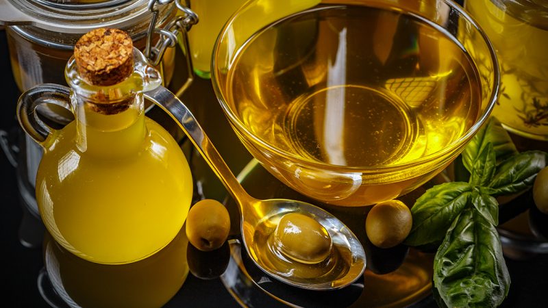 aceite de oliva bodegón Merca2.es