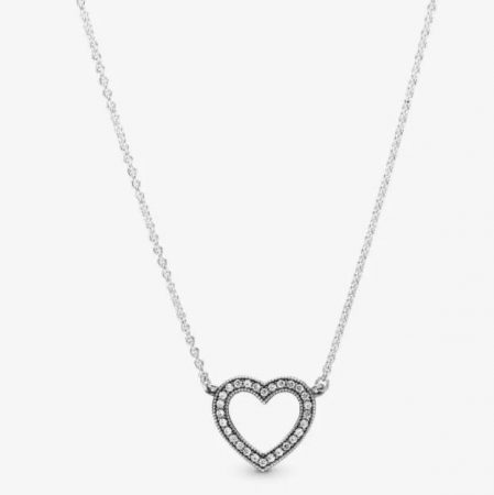colgante con forma de corazon
