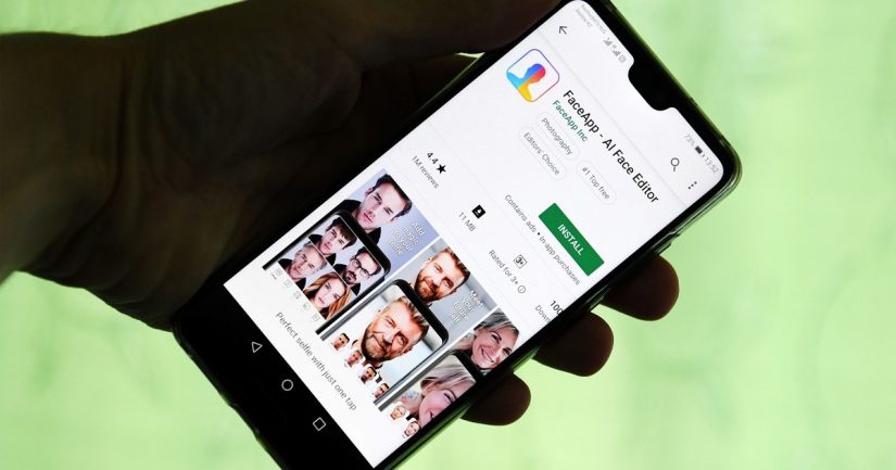 faceapp whatsapp Merca2.es