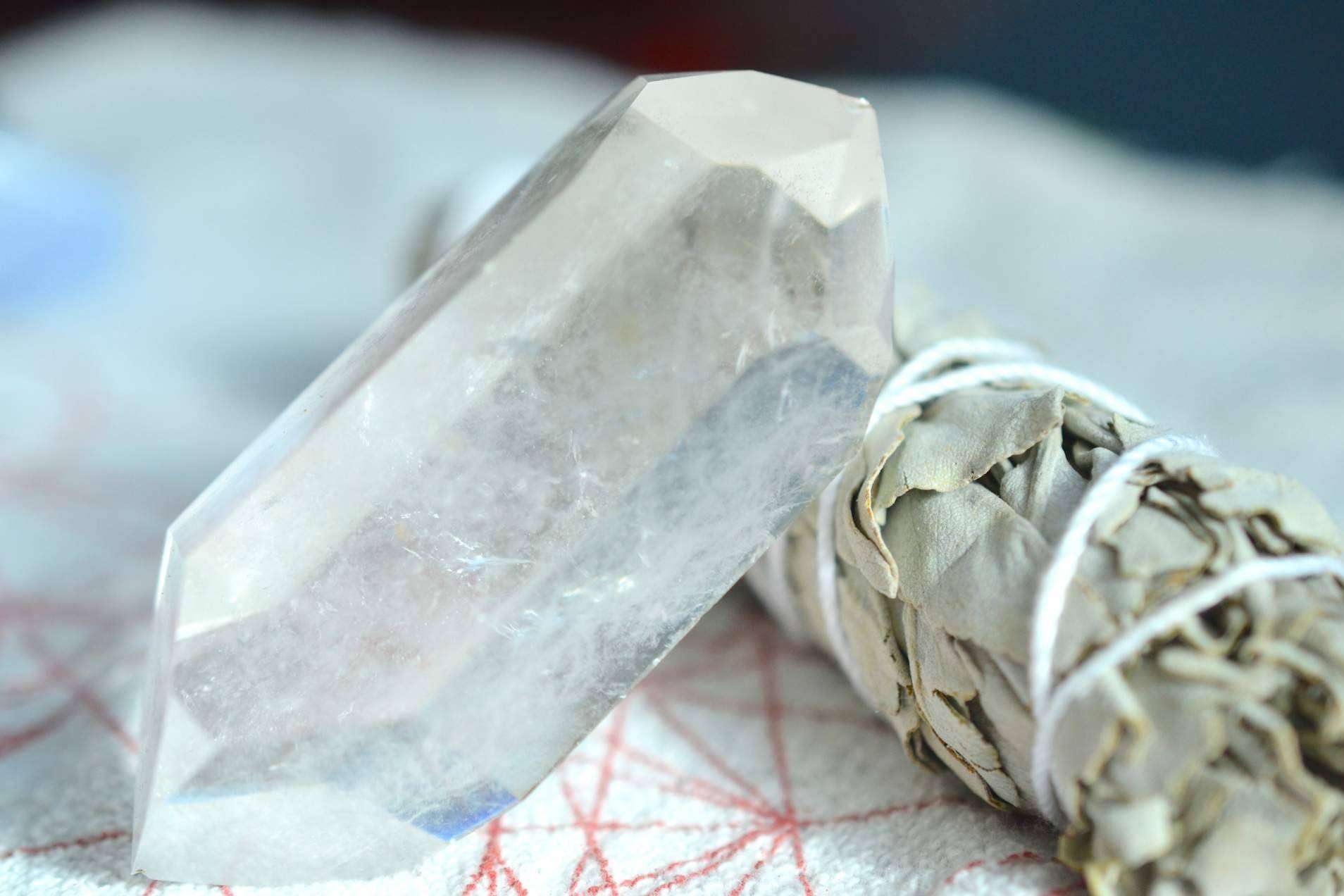 La venta de piedras chakras en la tienda online Gemas Canarias