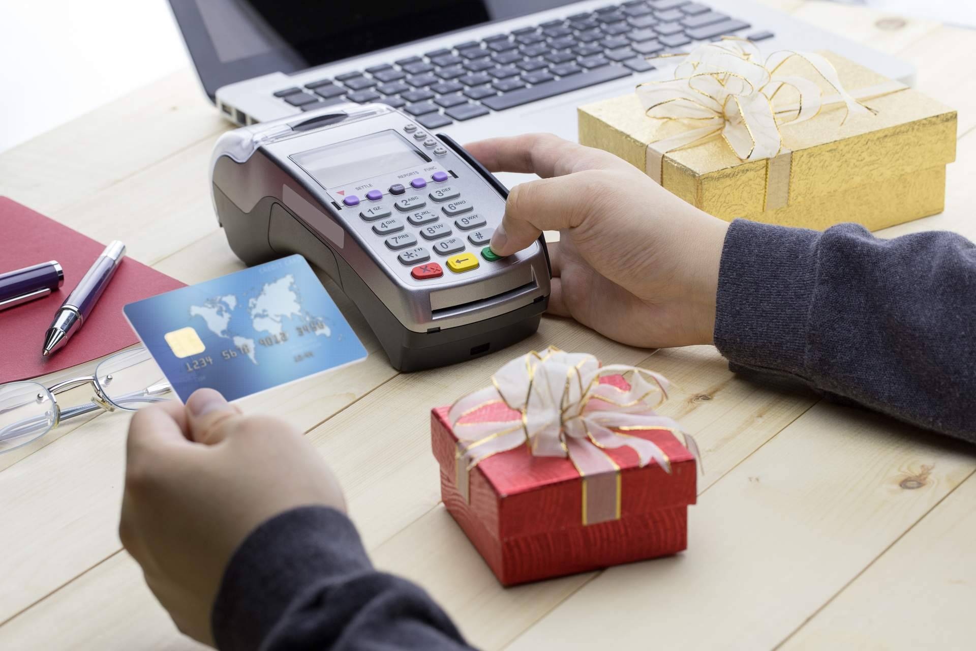 La web Mamyka ofrece cupones y descuentos en productos para madres e hijos durante el Black Friday y campaña de Navidad