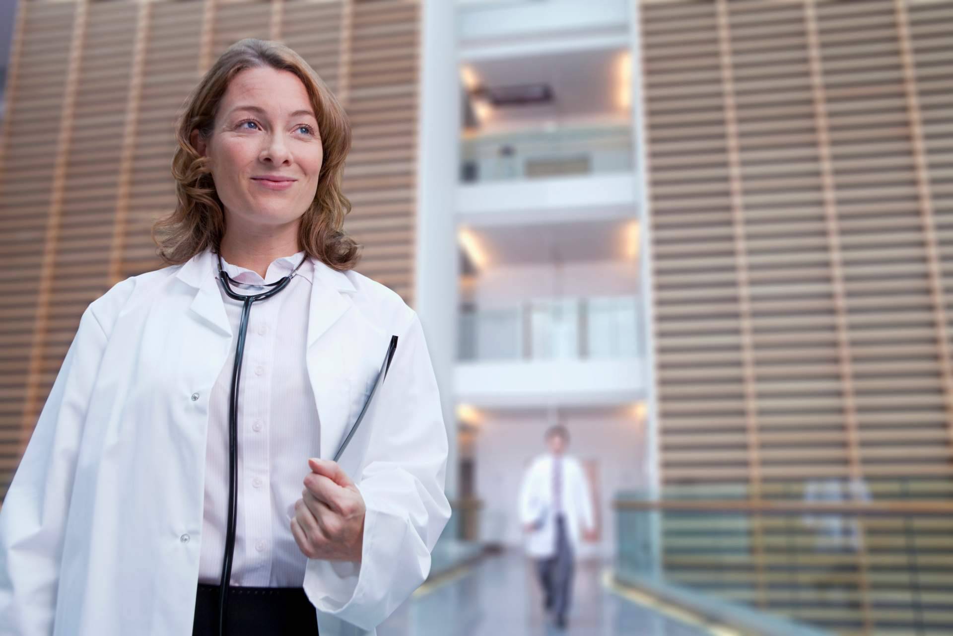 Obtener el certificado médico carnet de conducir gracias a las soluciones económicas que ofrece el Centro Médico Neroma