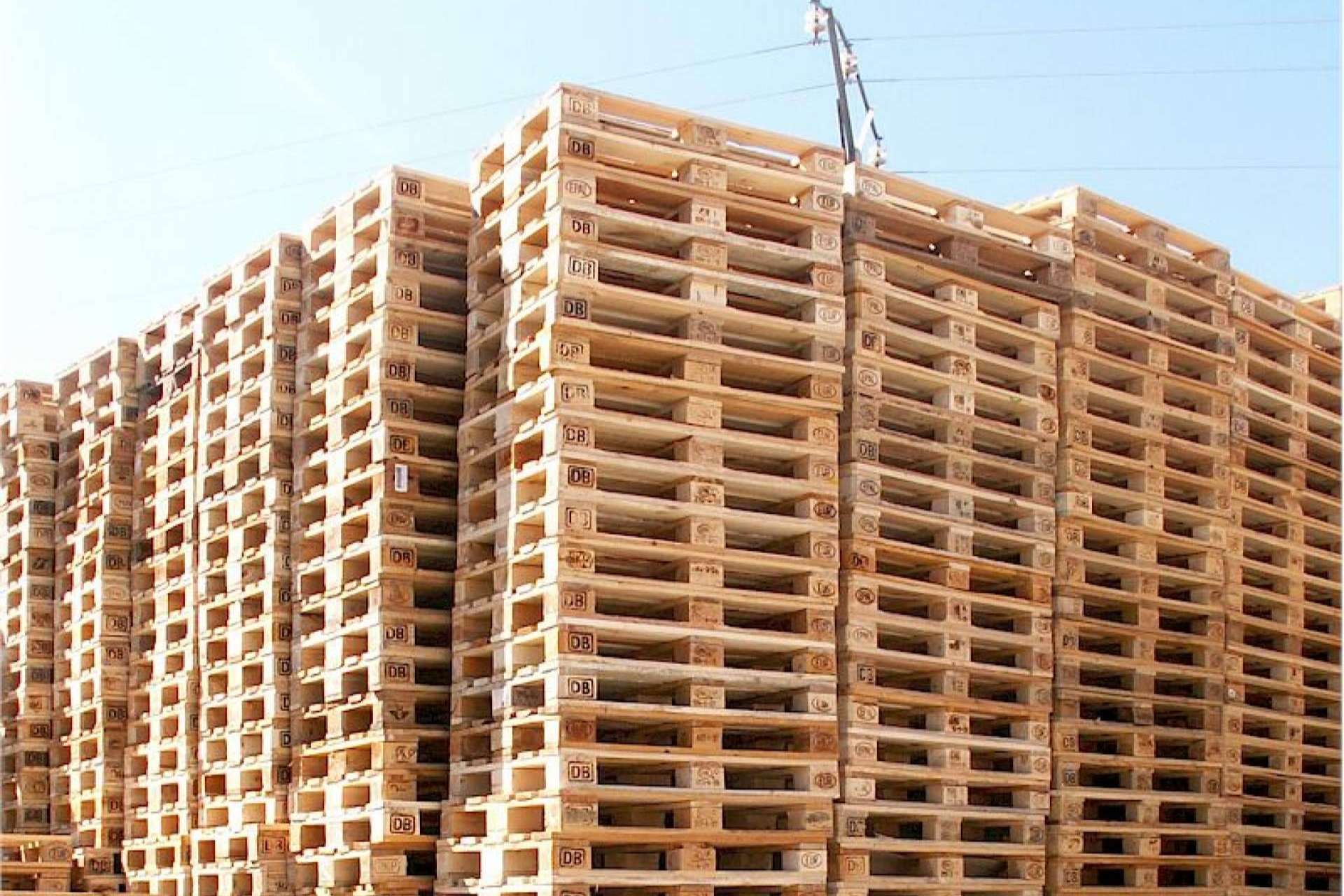 Todo tipo de palés de madera desde España a todo el mundo con la compañía Europalet