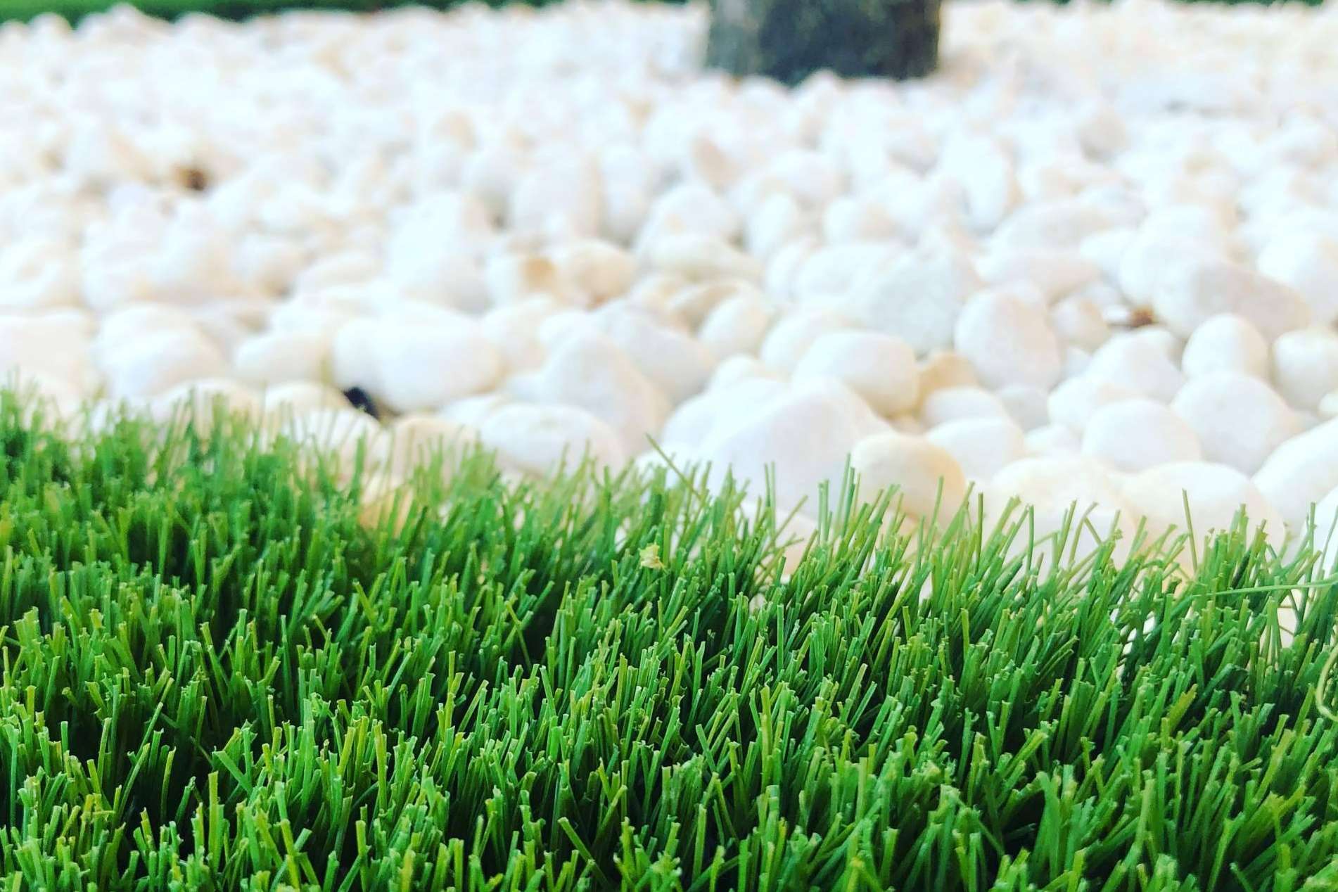 La relevancia de escoger un buen césped artificial, por Master Césped