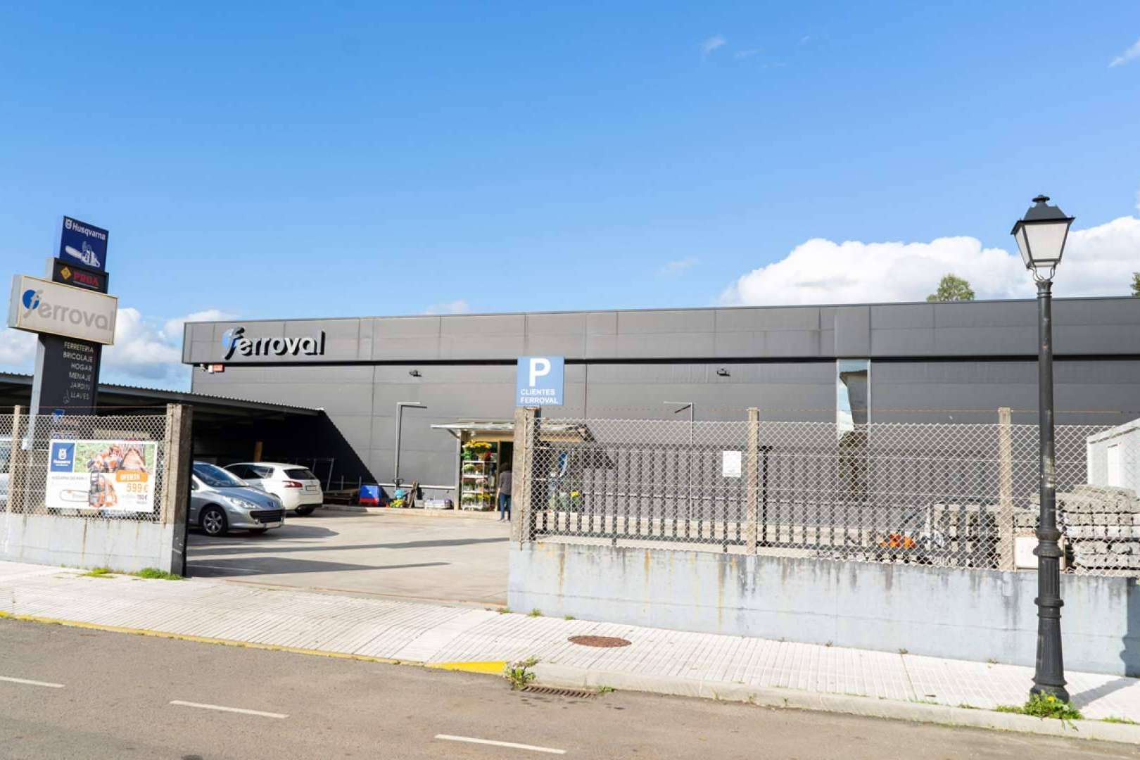 Amplia variedad en ferretería y maquinaria con Ferroval, desde Galicia para toda España