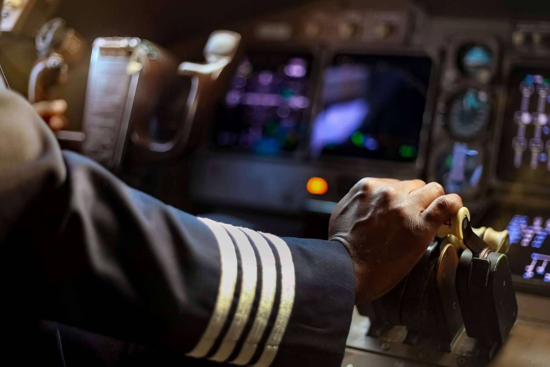 Curso de piloto privado avalado por la Agencia Estatal de Seguridad Aérea de España en Leonavia
