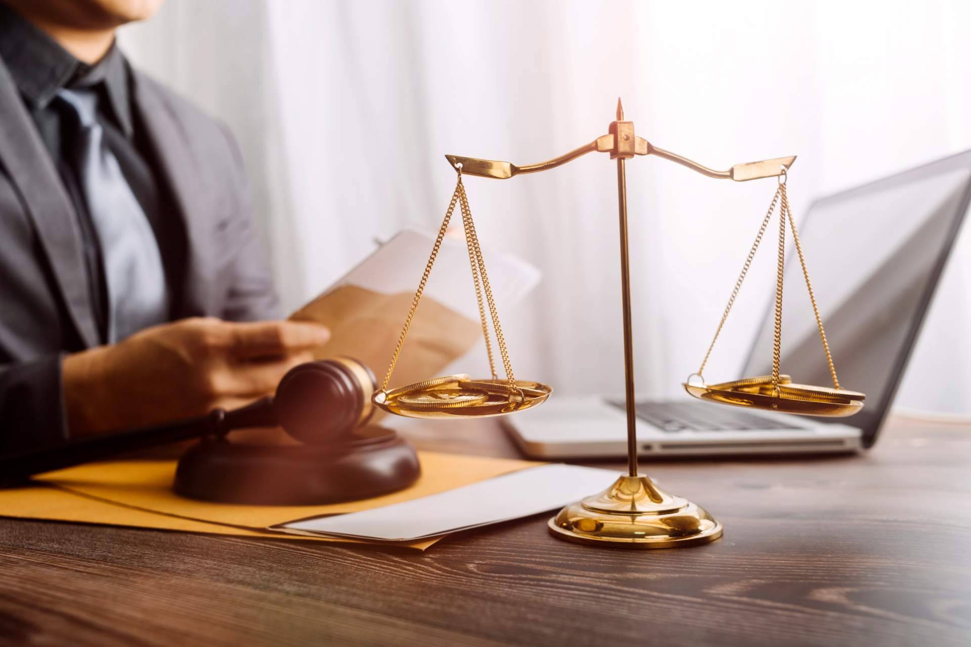 Los abogados de Exelade brindan un servicio de asesoramiento tributario según las necesidades de cada companía