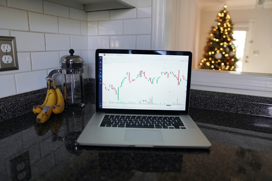 Lo que necesitas saber para empezar a invertir en bolsa
